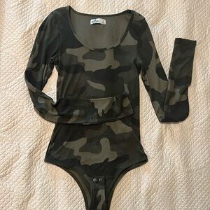 Hollister scoop neck bodysuit
